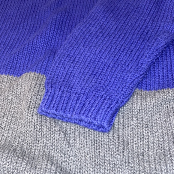 LOFT blue and grey sweater!! - Picture 4 of 4